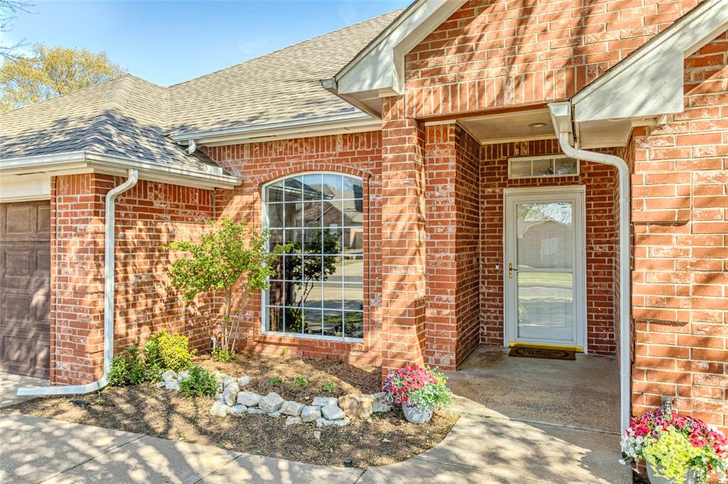 905 Nw 179th Circle Property Photo 1