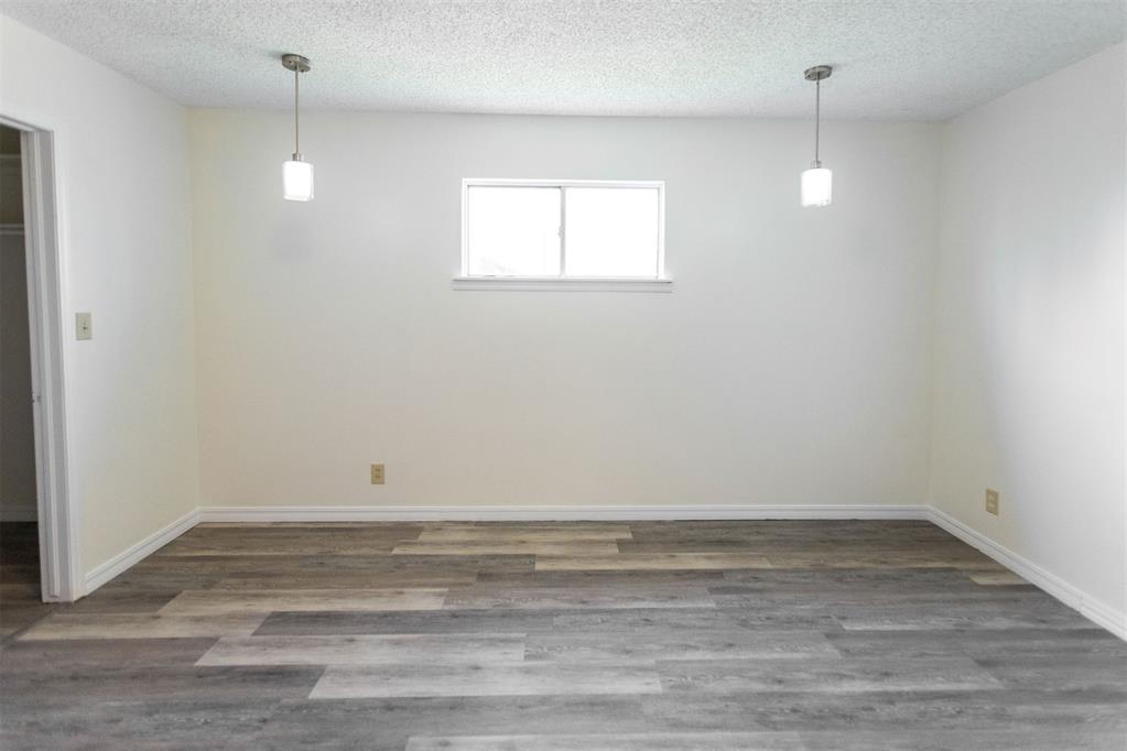 4002 N Chapman Avenue Property Photo 10