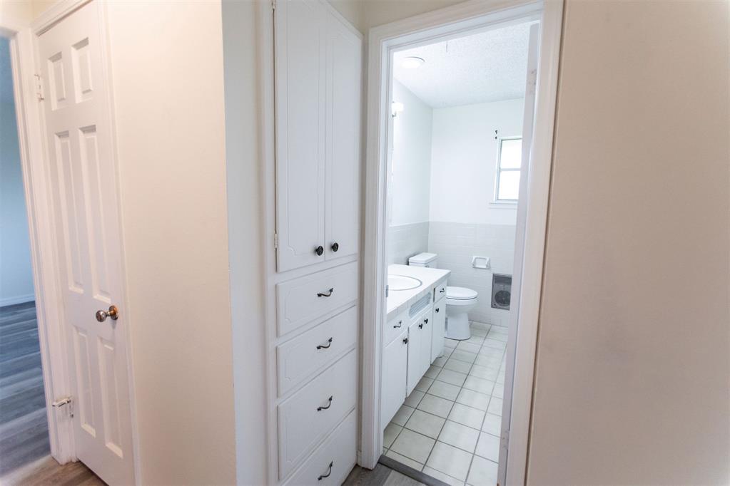 4002 N Chapman Avenue Property Photo 16