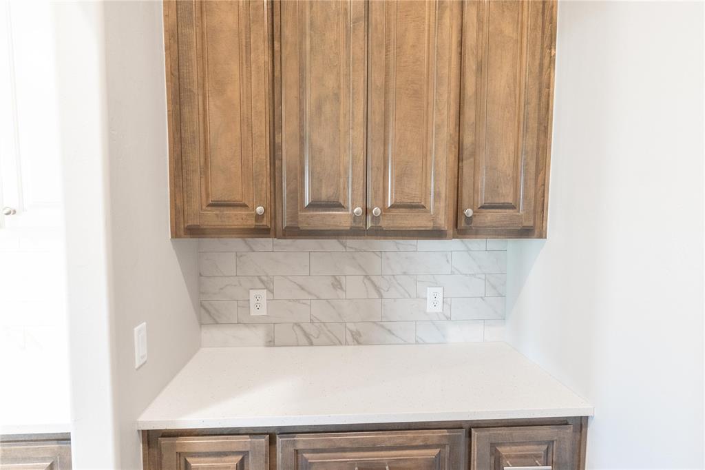 12380 Sedge Lane Property Photo 10