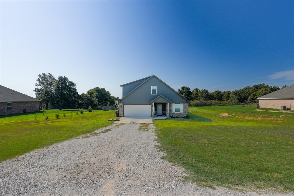 29273 Spur Circle Property Photo 4