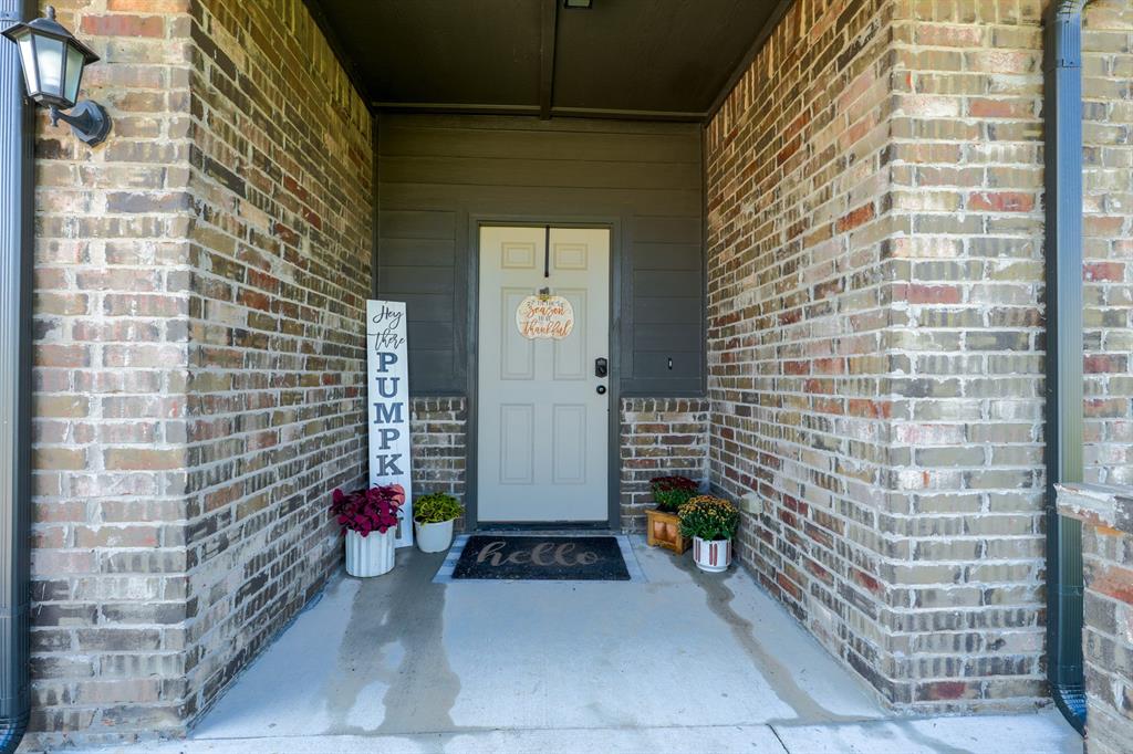 29273 Spur Circle Property Photo 5