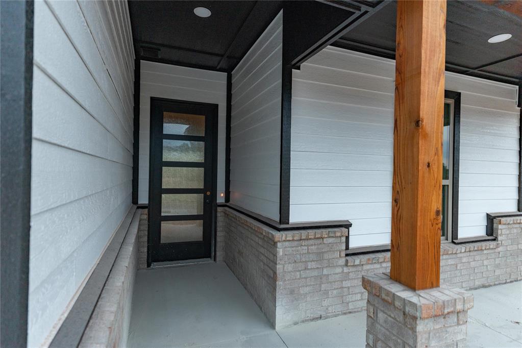 8924 Grey Joy Road Property Photo 2