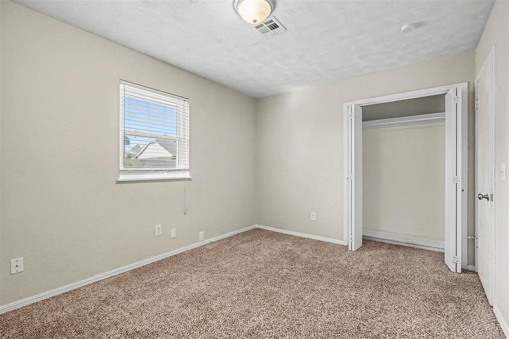 1104 Ne 5th Street Property Photo 11