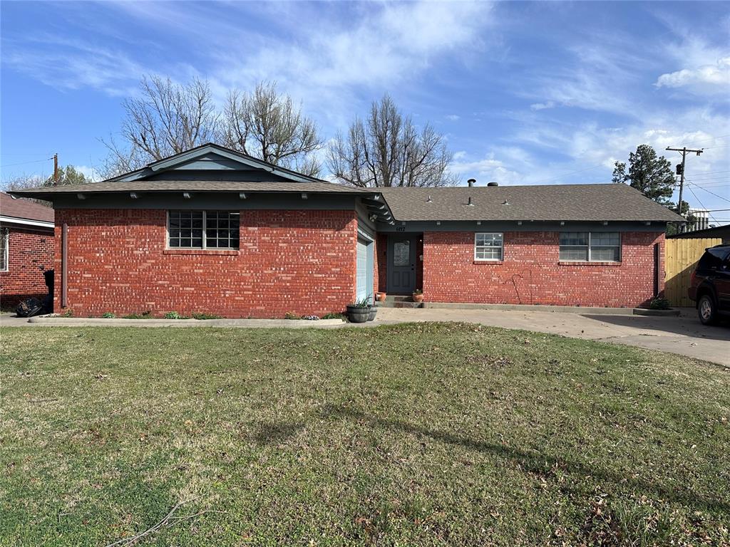 6112 N Quapah Avenue Property Photo 1