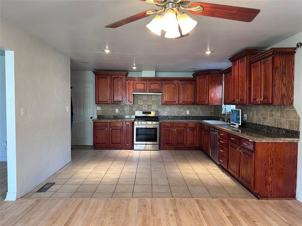 6112 N Quapah Avenue Property Photo 7