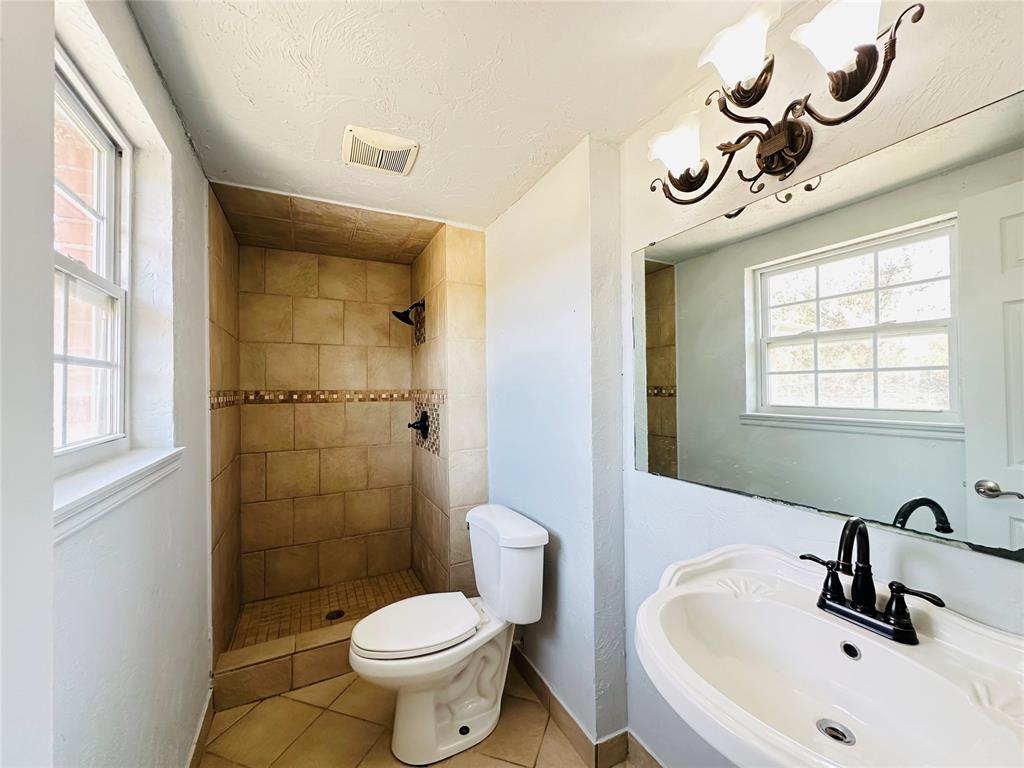 6112 N Quapah Avenue Property Photo 11