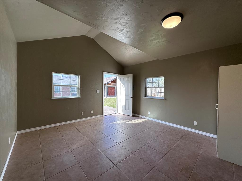 6112 N Quapah Avenue Property Photo 19