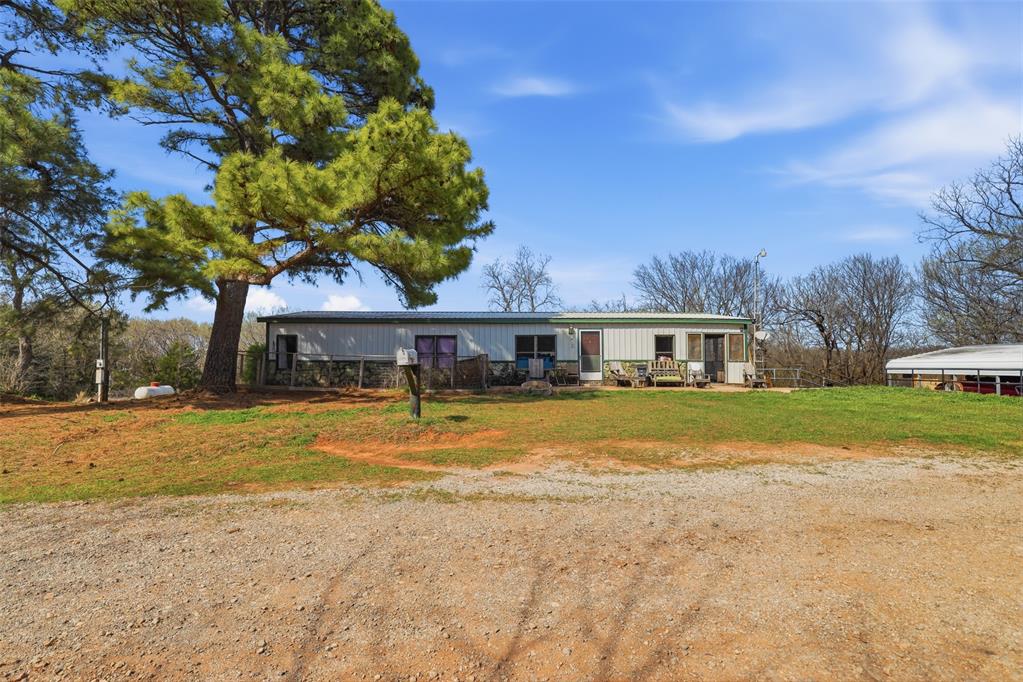 915 Asp Property Photo 3