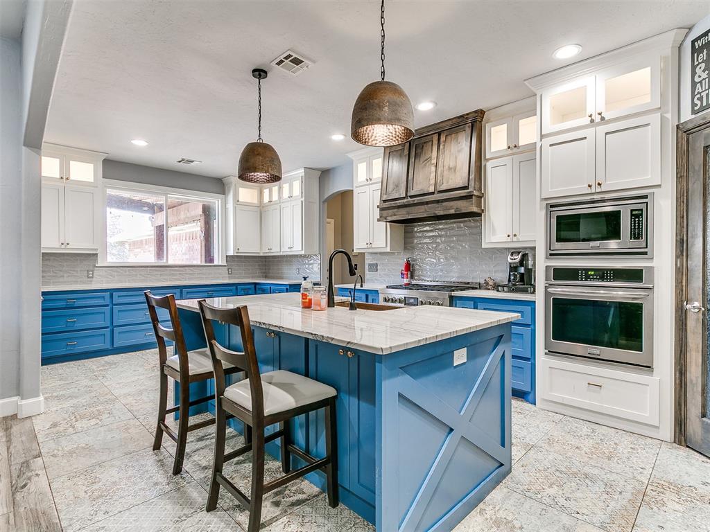 16316 Cobblestone Circle Property Photo 6
