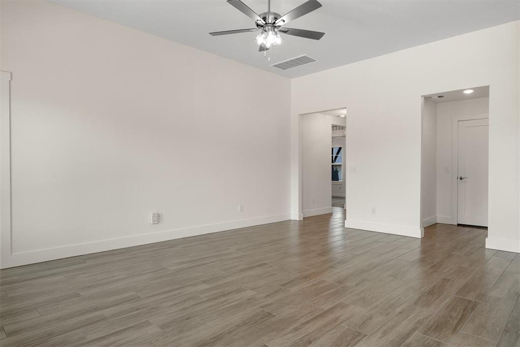 13200 Grass Plain Avenue Property Photo 6