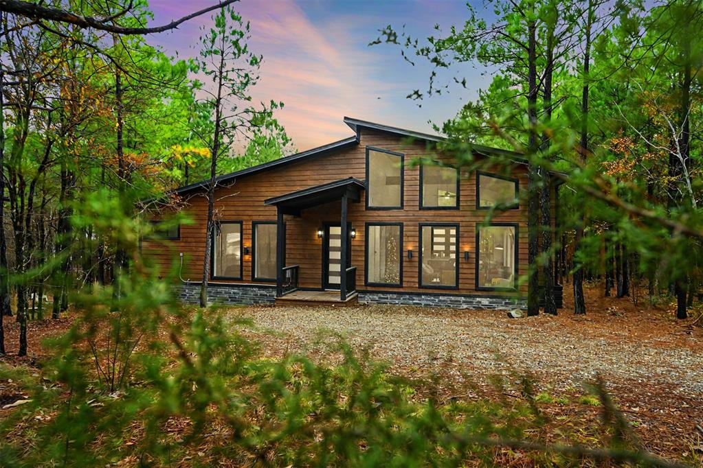 125 Bear Cedar Trail Property Photo 1