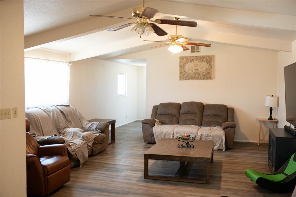 305 Seminole Trail Property Photo 7