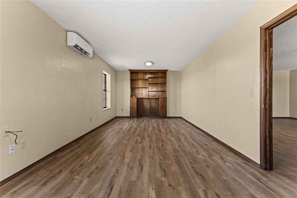 12168 N Us 281 Highway Property Photo 11