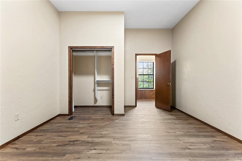 12168 N Us 281 Highway Property Photo 24