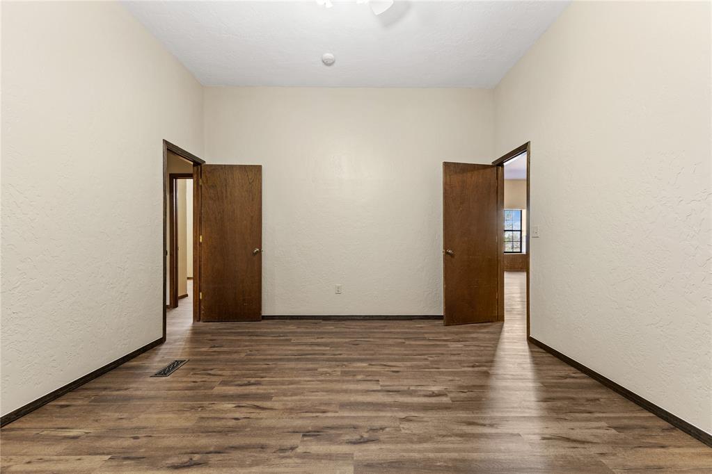 12168 N Us 281 Highway Property Photo 36