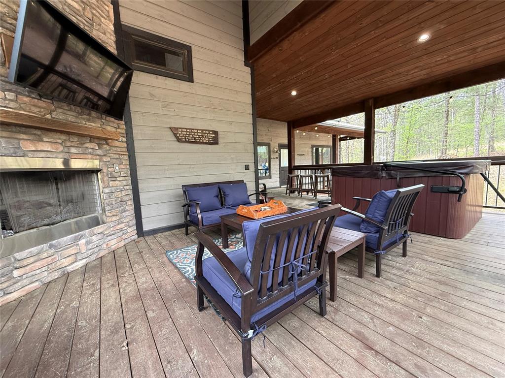 3 White Spring Court Property Photo 41