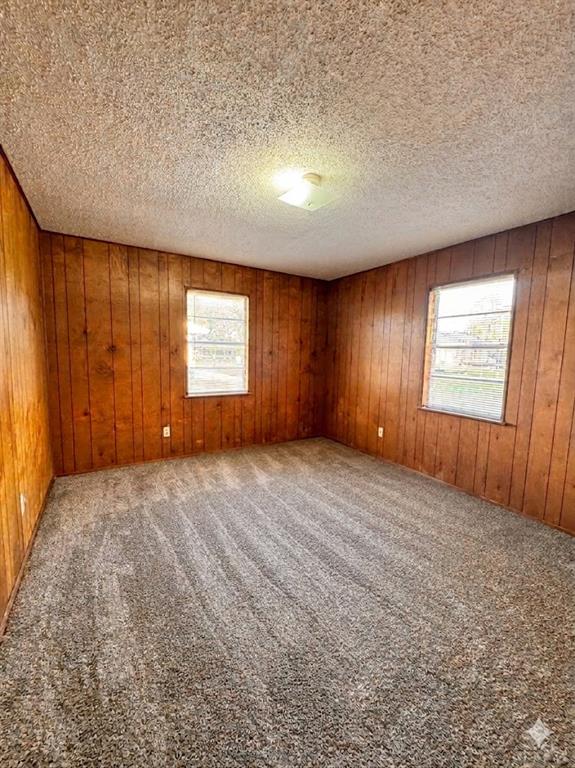 310 E Mockingbird Lane Property Photo 5