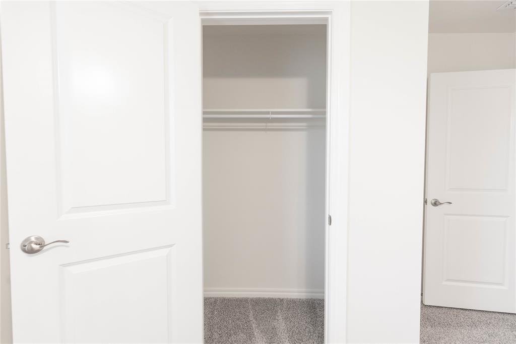9228 Nw 86th Street Property Photo 12