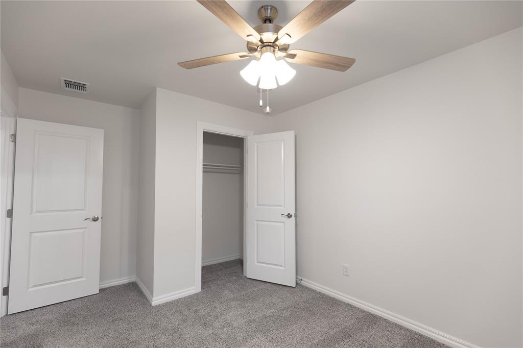 9228 Nw 86th Street Property Photo 13