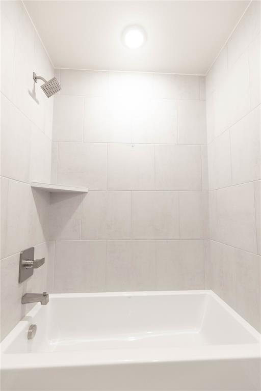9228 Nw 86th Street Property Photo 16
