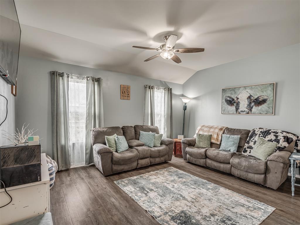 42057 Coopers Court Property Photo 12