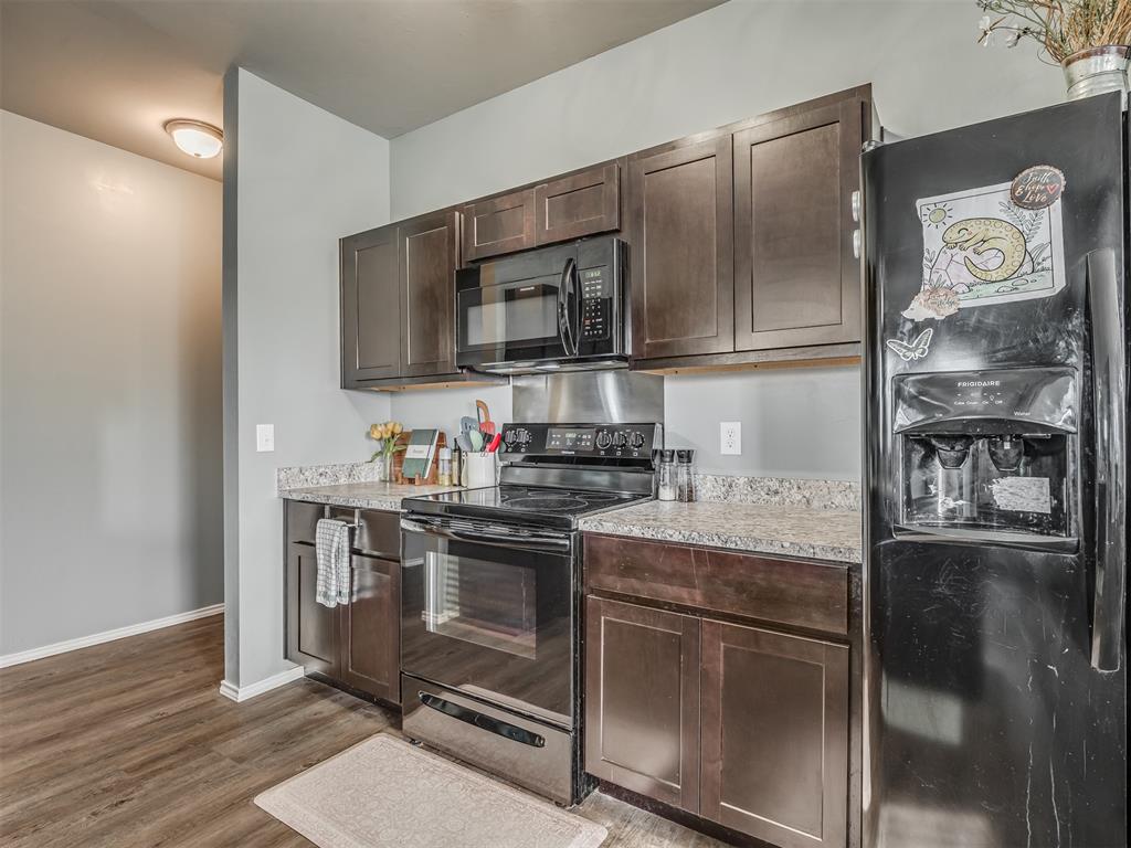 42057 Coopers Court Property Photo 14