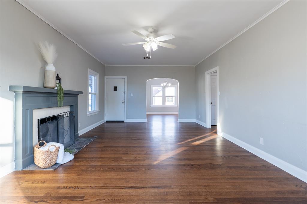 2021 N Broadway Avenue Property Photo 18