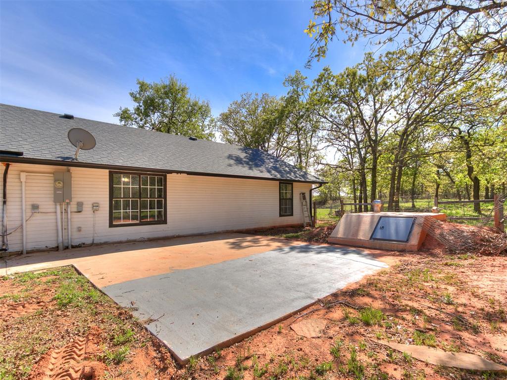 21201 E Montgomery Drive Property Photo 8