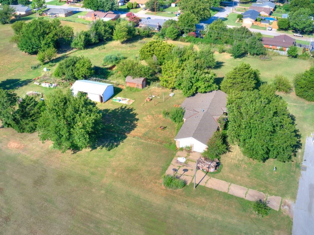 627 Cranton Drive Property Photo 1