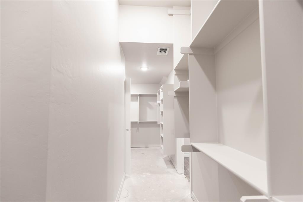 8321 Nw 154th Court Property Photo 13