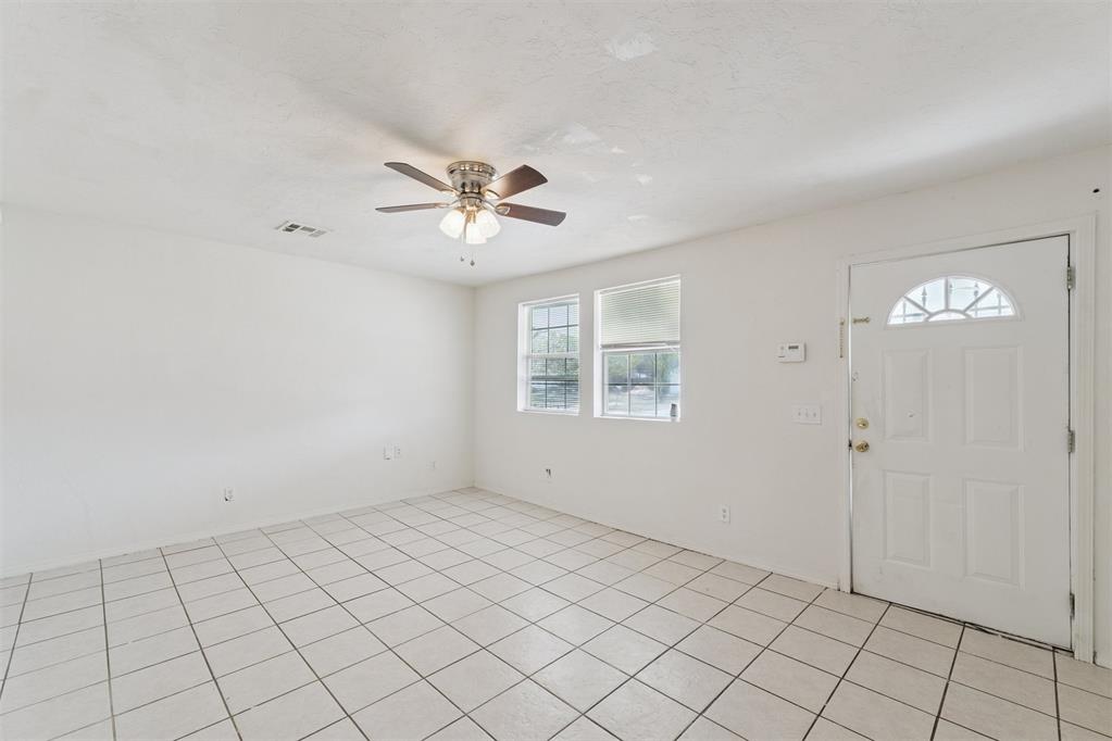 3513 Sw 39th Street Property Photo 3
