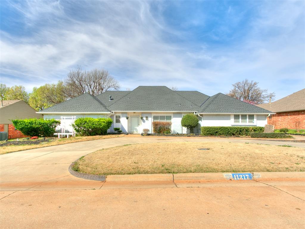 11217 Twisted Oak Road Property Photo 1