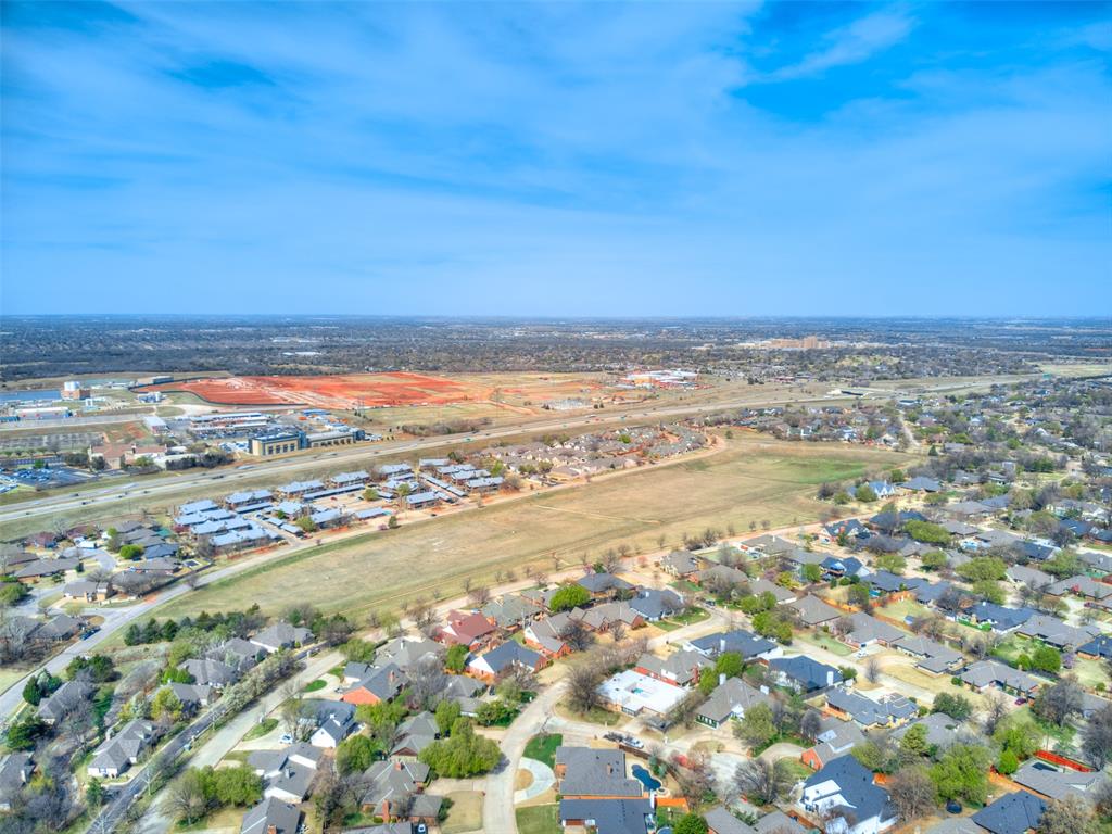 11217 Twisted Oak Road Property Photo 11