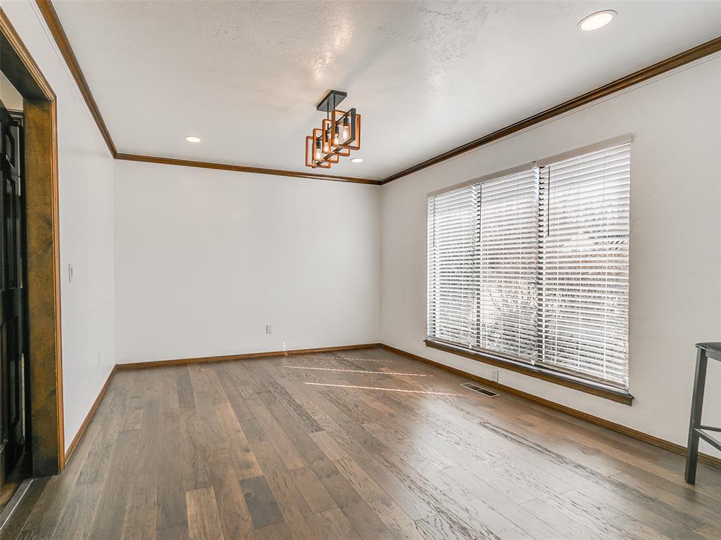 11217 Twisted Oak Road Property Photo 20