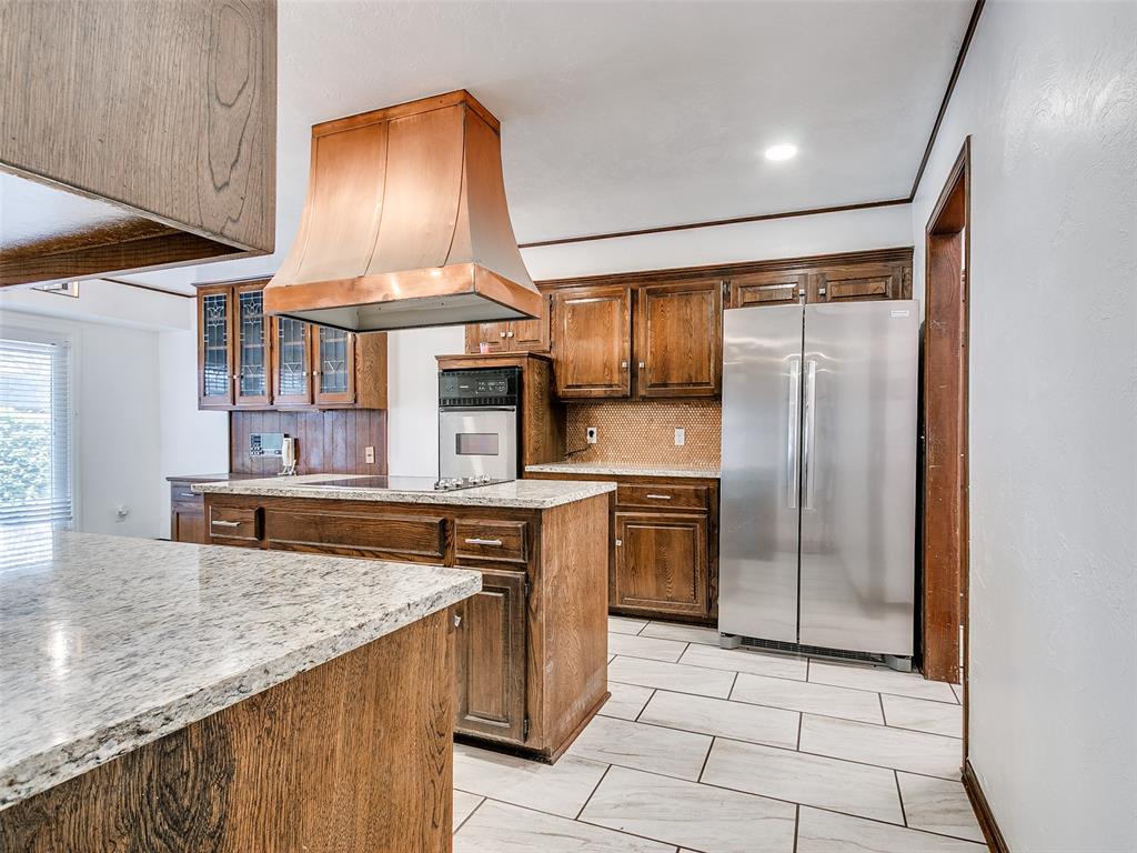 11217 Twisted Oak Road Property Photo 22