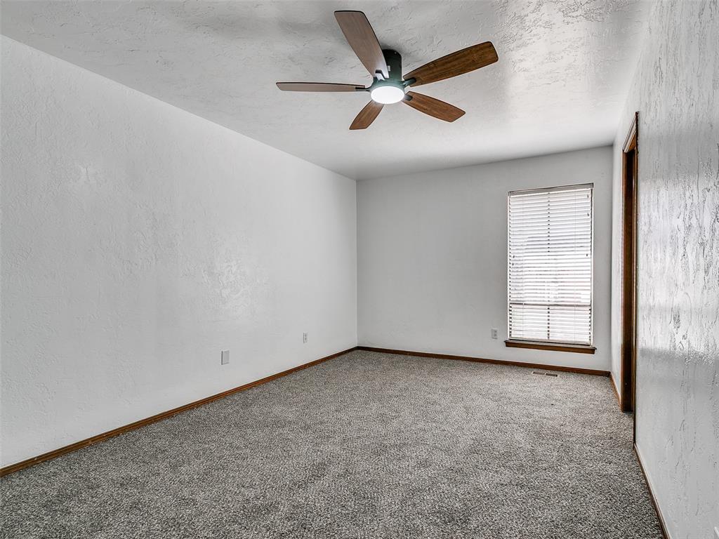 11217 Twisted Oak Road Property Photo 34