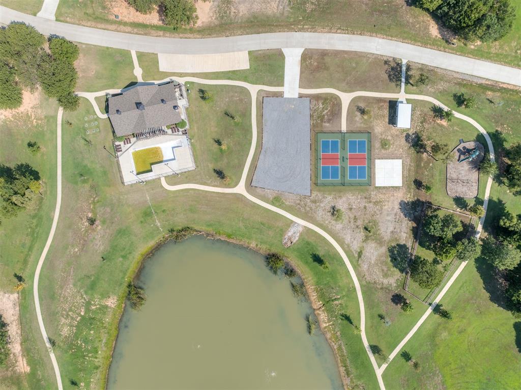 187 Patriot Pointe Property Photo 3