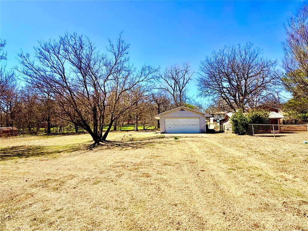 1321 N Timber Road Property Photo 1