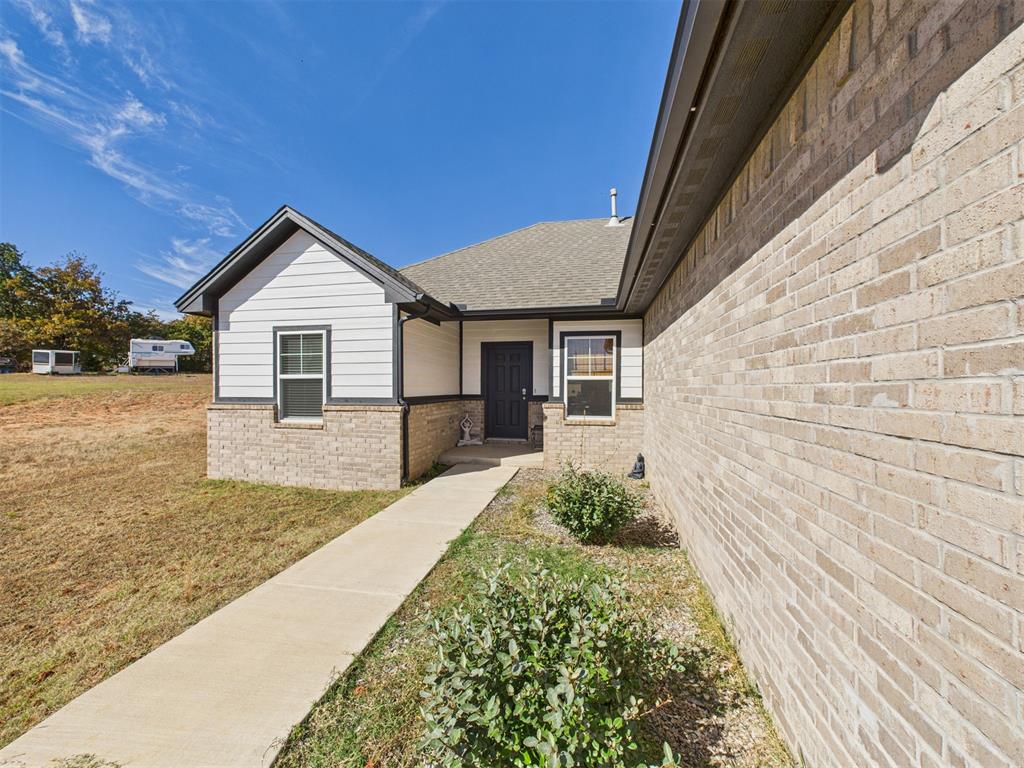 11601 Split Oak Circle Property Photo 2