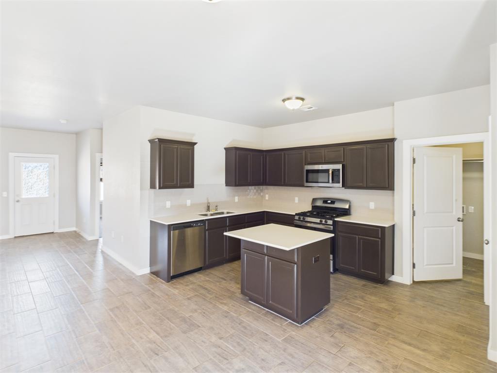 11601 Split Oak Circle Property Photo 6