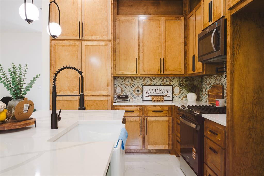 1101 Sw 23rd Street Property Photo 6