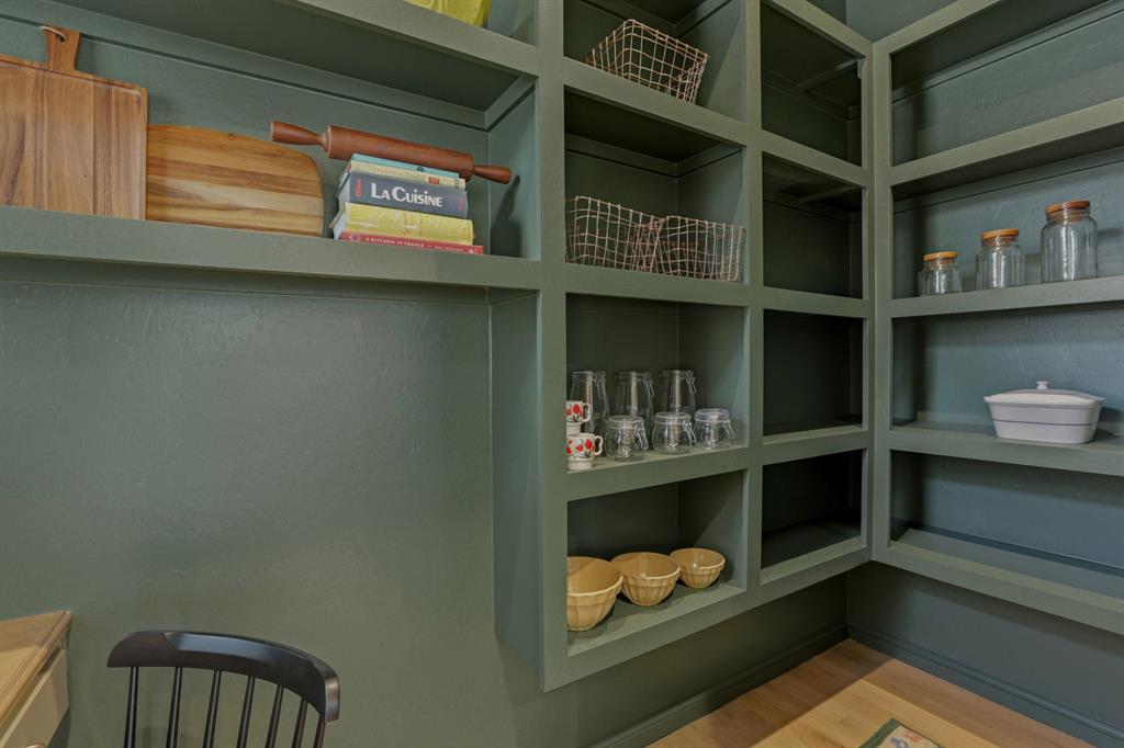 3901 Urban Way Property Photo 12