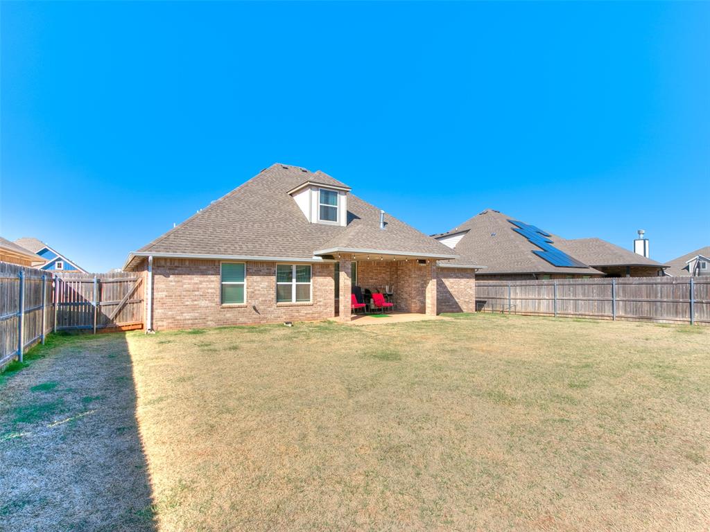 10104 Nw 138th Circle Property Photo 44