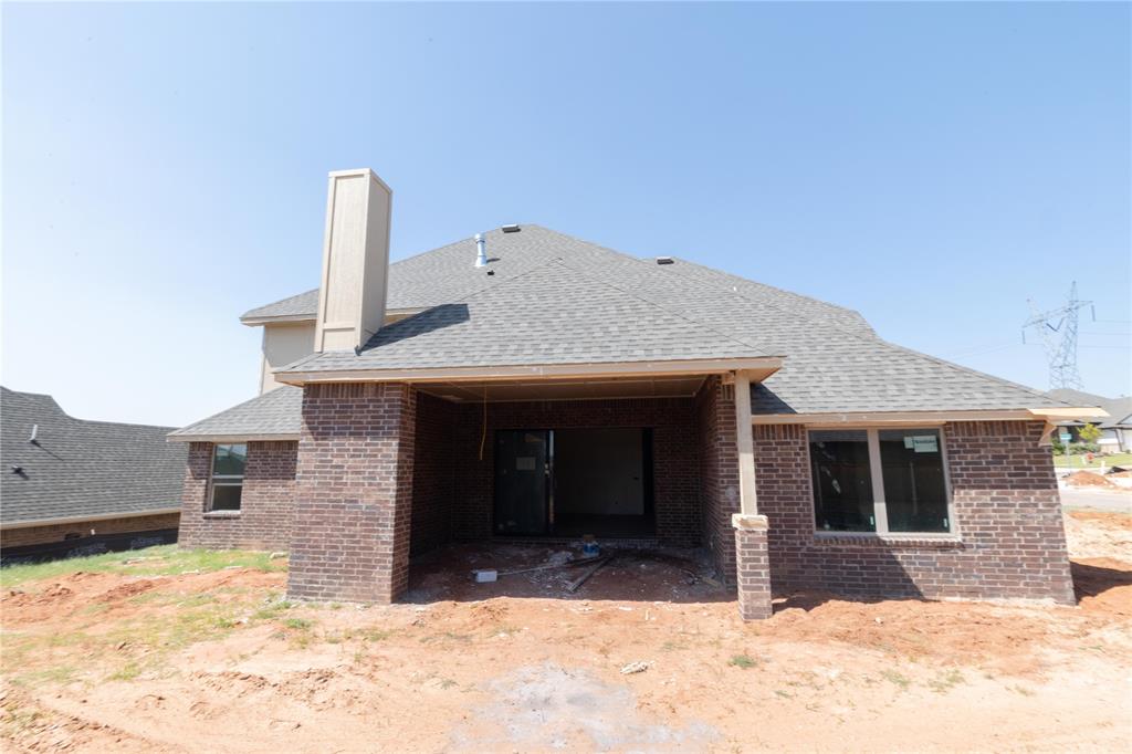 8132 Mountain Oak Drive Property Photo 2