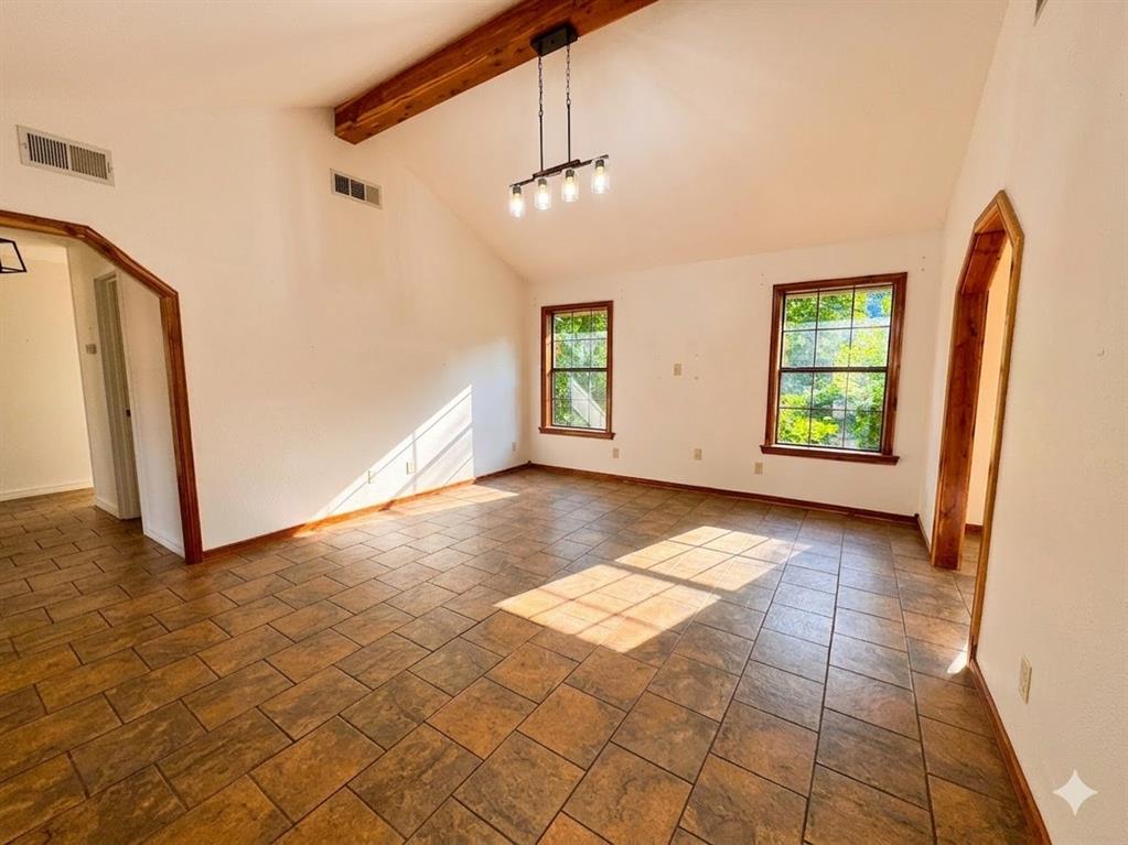 106 Tranquil Lane Property Photo 3