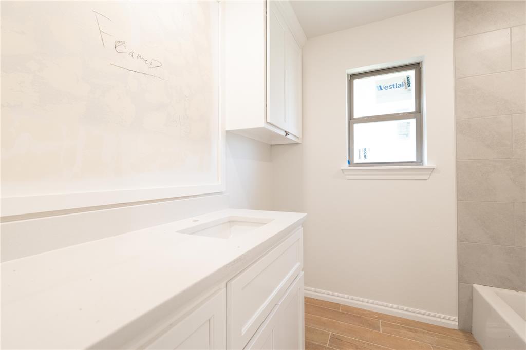 3009 Arbor Hill Drive Property Photo 20