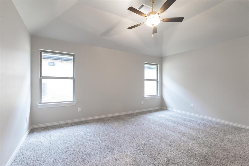 804 Westfall Drive Property Photo 9