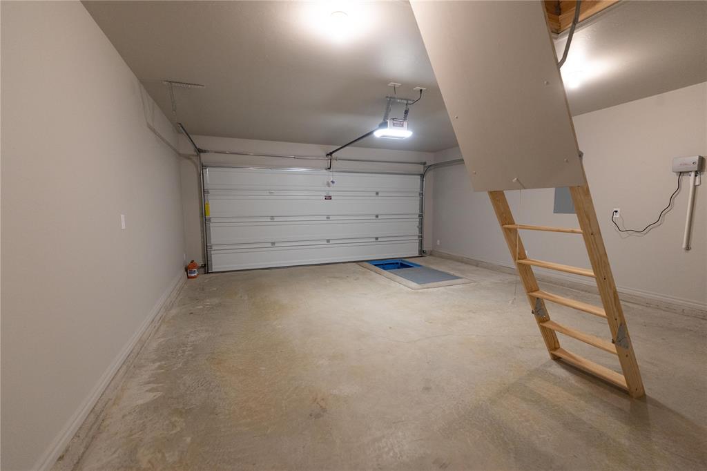 804 Westfall Drive Property Photo 25