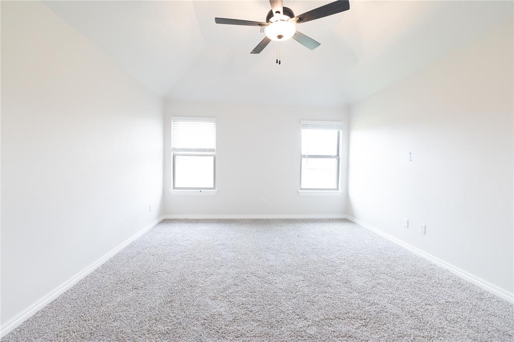2225 Nw 170th Street Property Photo 12